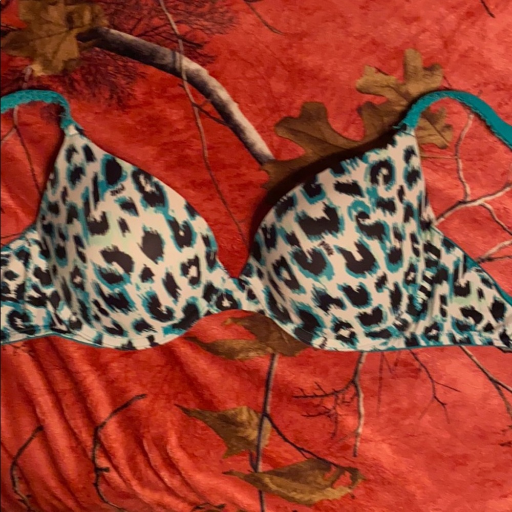 VS BRA